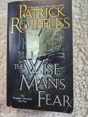 The Wise Man's Fear Patrick Rothfuss Paperback Mass Market ISBN 9780756407919